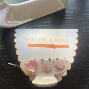 New, Cream & Pink Floral Hair Clip💕